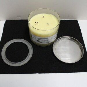 Everyday Luxe Gardenia Blossoms 3 Wick 14.5 Oz Scented Candle - Has Been Used